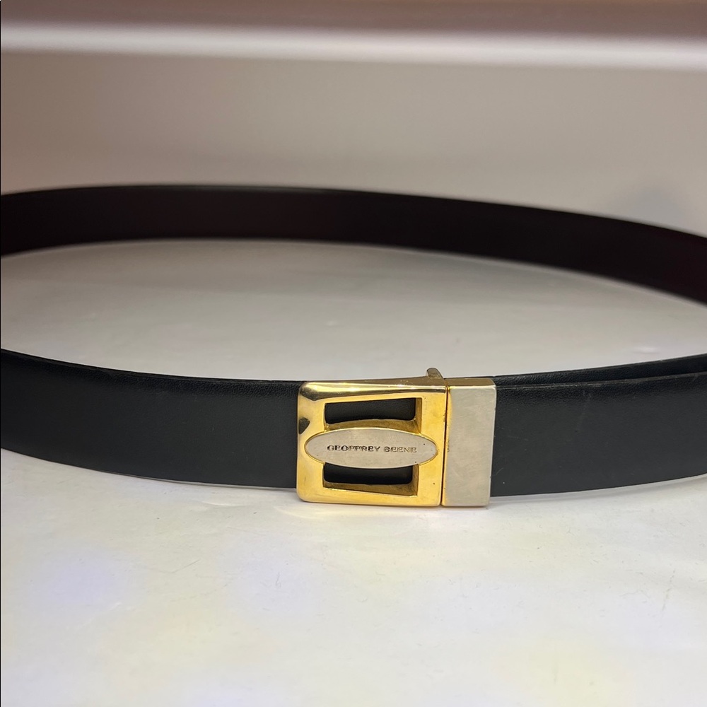 Vintage Geoffrey Beene Black/Brown 2 sided reversible Leather Belt Gold Buckle
